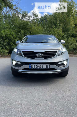 Позашляховик / Кросовер Kia Sportage 2013 в Полтаві