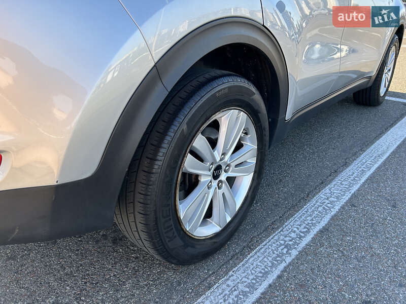 Внедорожник / Кроссовер Kia Sportage 2017 в Киеве