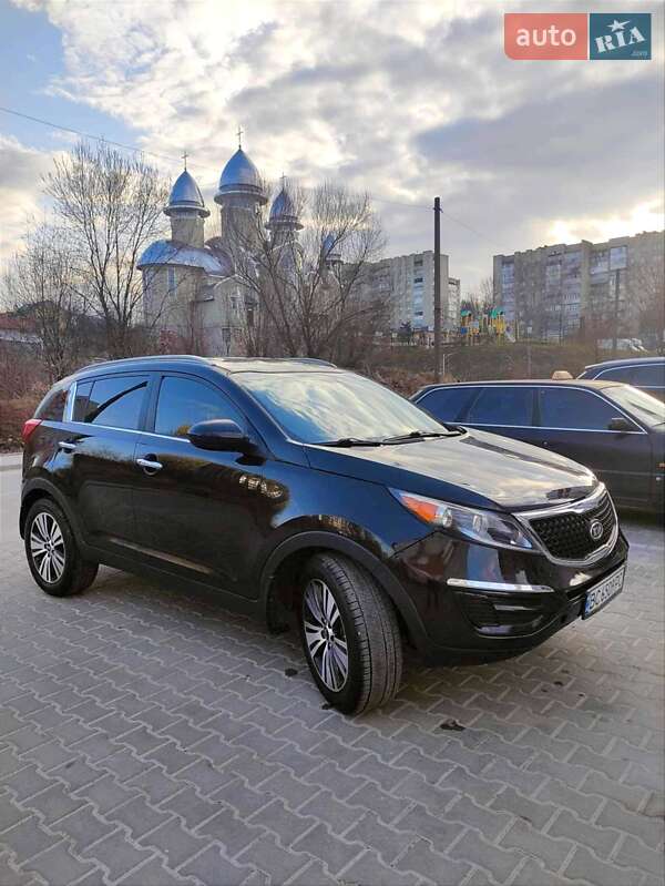 Внедорожник / Кроссовер Kia Sportage 2015 в Трускавце