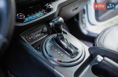 Внедорожник / Кроссовер Kia Sportage 2012 в 
