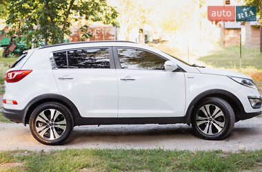 Внедорожник / Кроссовер Kia Sportage 2012 в 