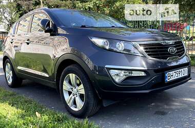 Позашляховик / Кросовер Kia Sportage 2010 в Києві