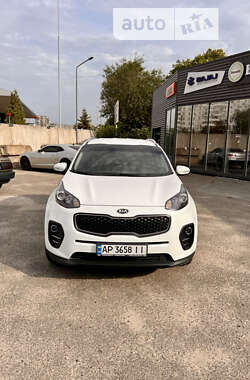 Внедорожник / Кроссовер Kia Sportage 2016 в Запорожье