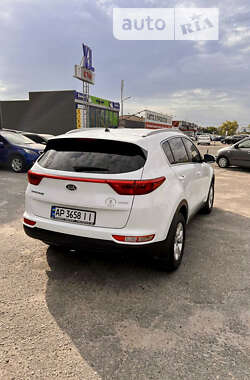 Внедорожник / Кроссовер Kia Sportage 2016 в Запорожье