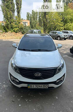 Внедорожник / Кроссовер Kia Sportage 2012 в Полтаве