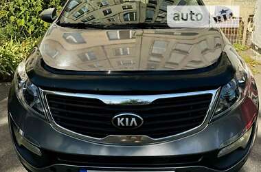 Позашляховик / Кросовер Kia Sportage 2015 в Києві