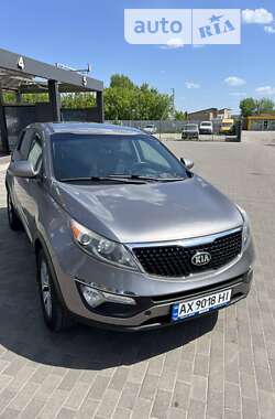 Внедорожник / Кроссовер Kia Sportage 2014 в Харькове