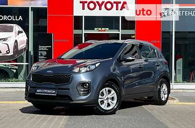 Внедорожник / Кроссовер Kia Sportage 2017 в Ивано-Франковске