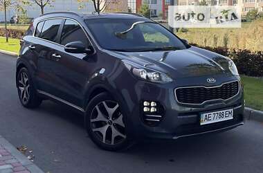 Позашляховик / Кросовер Kia Sportage 2016 в Дніпрі