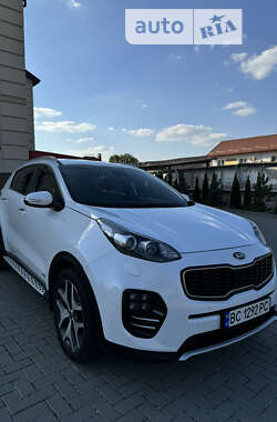 Позашляховик / Кросовер Kia Sportage 2016 в Львові