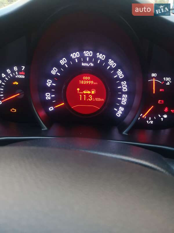 Внедорожник / Кроссовер Kia Sportage 2010 в Кременчуге