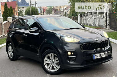 Позашляховик / Кросовер Kia Sportage 2017 в Чернівцях