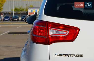 Позашляховик / Кросовер Kia Sportage 2012 в Києві