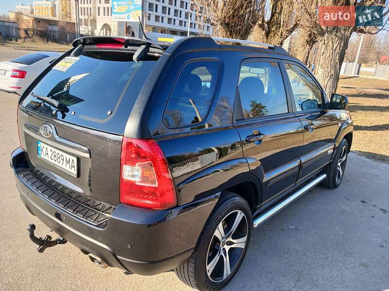 Внедорожник / Кроссовер Kia Sportage 2009 в Смеле