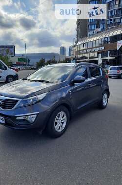 Позашляховик / Кросовер Kia Sportage 2013 в Києві