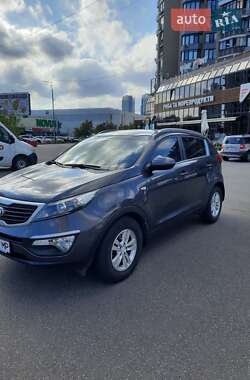 Внедорожник / Кроссовер Kia Sportage 2013 в Киеве