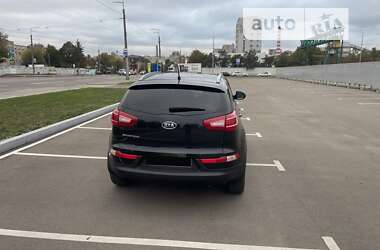 Позашляховик / Кросовер Kia Sportage 2012 в Києві