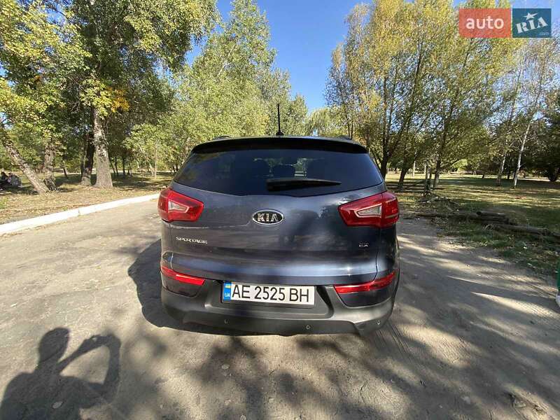 Внедорожник / Кроссовер Kia Sportage 2011 в Днепре