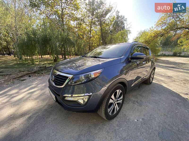 Внедорожник / Кроссовер Kia Sportage 2011 в Днепре