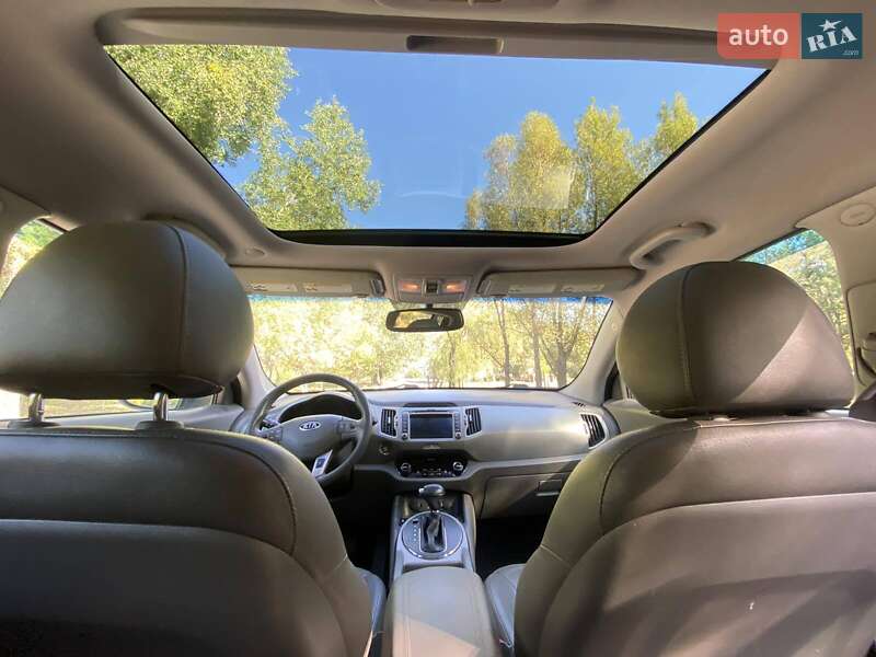 Внедорожник / Кроссовер Kia Sportage 2011 в Днепре