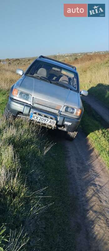 Позашляховик / Кросовер Kia Sportage 2003 в Києві