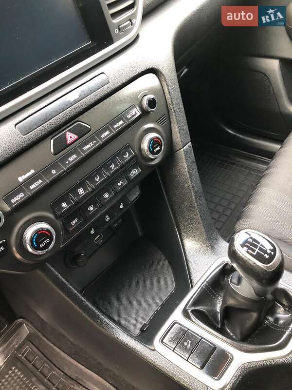 Позашляховик / Кросовер Kia Sportage 2019 в Івано-Франківську фото 12 Позашляховик / Кросовер Kia Sportage 2019 в Івано-Франківську