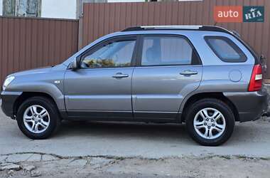 Позашляховик / Кросовер Kia Sportage 2006 в Полтаві