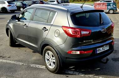 Внедорожник / Кроссовер Kia Sportage 2011 в Полтаве