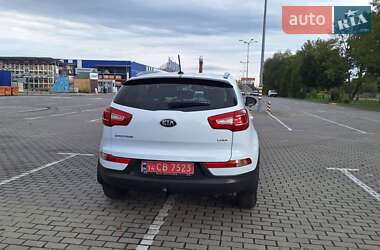 Позашляховик / Кросовер Kia Sportage 2013 в Коломиї