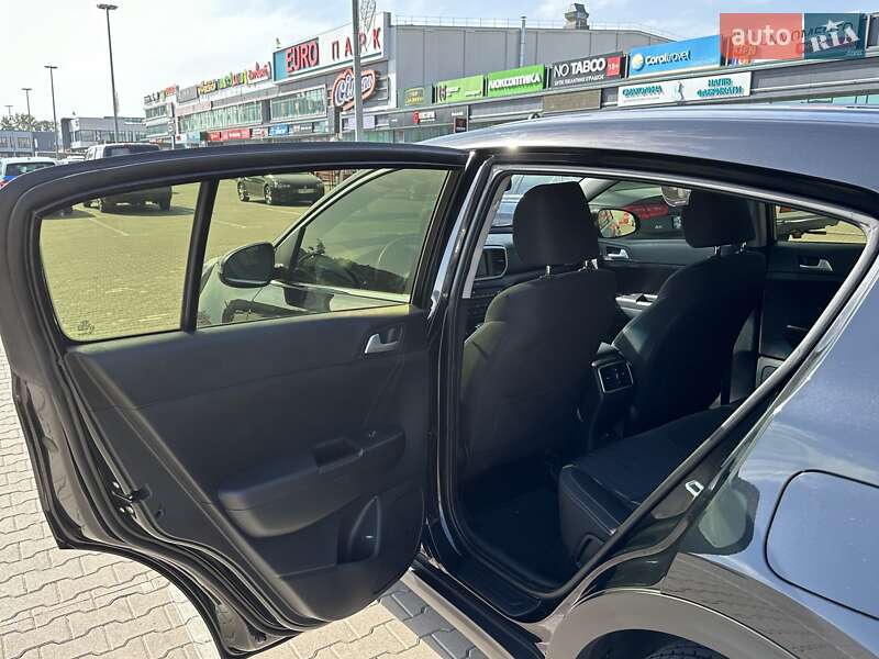 Внедорожник / Кроссовер Kia Sportage 2019 в Киеве