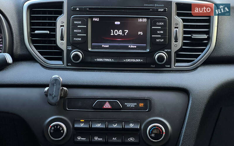 Внедорожник / Кроссовер Kia Sportage 2018 в Ивано-Франковске