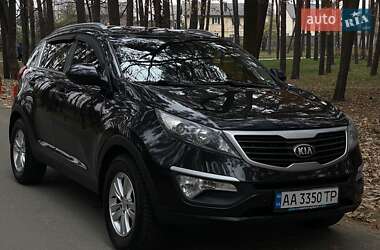 Позашляховик / Кросовер Kia Sportage 2013 в Києві