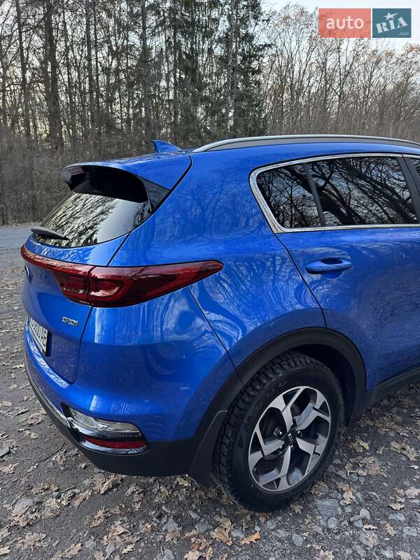 Позашляховик / Кросовер Kia Sportage 2018 в Хмільнику