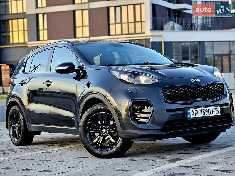 Позашляховик / Кросовер Kia Sportage 2017 в Львові