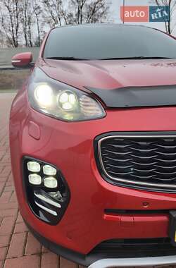 Позашляховик / Кросовер Kia Sportage 2016 в Полтаві