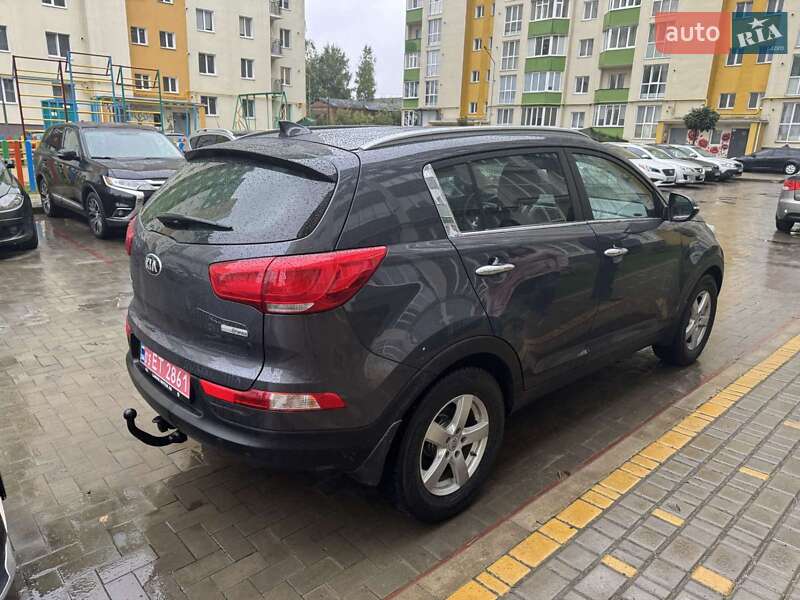 Внедорожник / Кроссовер Kia Sportage 2015 в Луцке