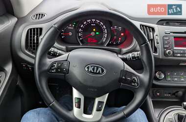 Внедорожник / Кроссовер Kia Sportage 2012 в Калуше