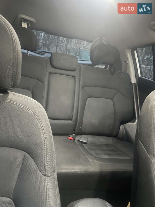 Внедорожник / Кроссовер Kia Sportage 2012 в Одессе