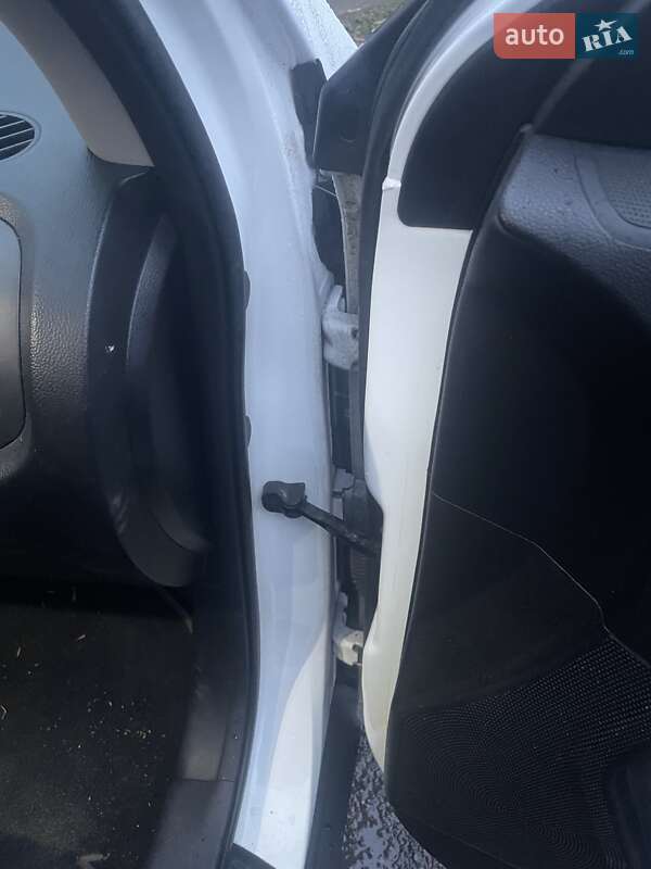 Внедорожник / Кроссовер Kia Sportage 2012 в Одессе