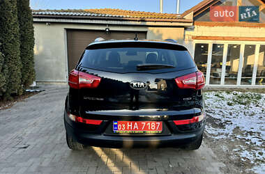 Позашляховик / Кросовер Kia Sportage 2013 в 