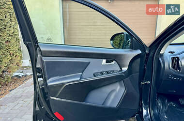 Позашляховик / Кросовер Kia Sportage 2013 в 