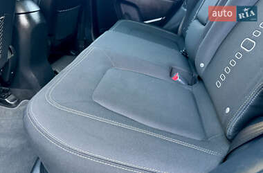 Позашляховик / Кросовер Kia Sportage 2013 в 