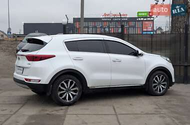 Позашляховик / Кросовер Kia Sportage 2016 в Києві