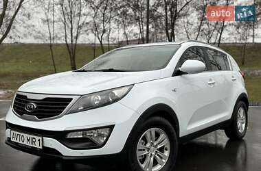 Внедорожник / Кроссовер Kia Sportage 2011 в Киеве