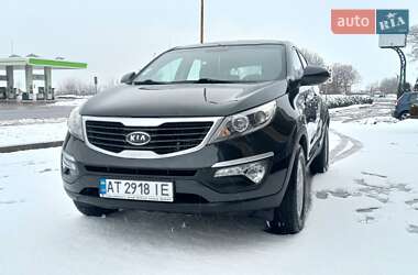 Позашляховик / Кросовер Kia Sportage 2012 в Снятині