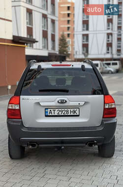 Внедорожник / Кроссовер Kia Sportage 2006 в Ивано-Франковске