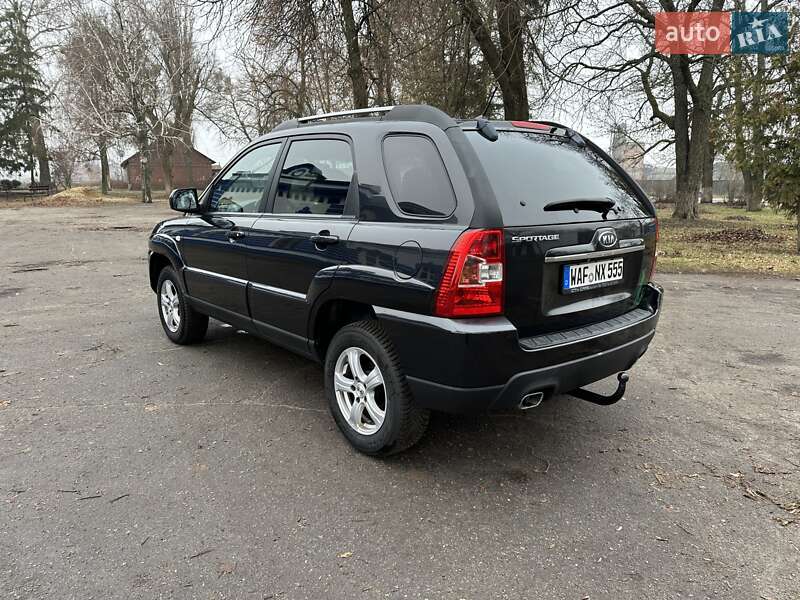 Позашляховик / Кросовер Kia Sportage 2008 в Лебедині