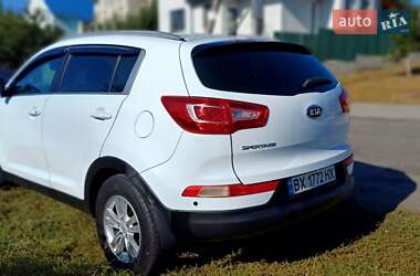 Позашляховик / Кросовер Kia Sportage 2012 в Хмельницькому