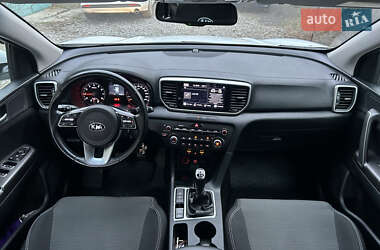 Внедорожник / Кроссовер Kia Sportage 2021 в 