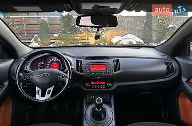 Позашляховик / Кросовер Kia Sportage 2012 в Стрию